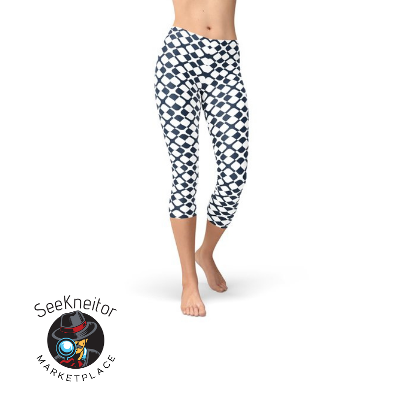 Womens Geometric Blue Tile Capri Leggings